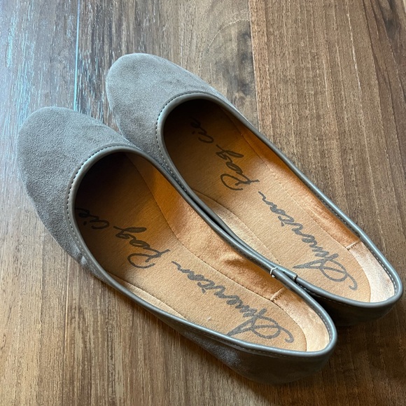 American Rag ballet flats - Picture 3 of 3